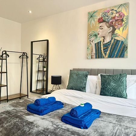 The Crown View - Luxury Apartment - Free Parking Nearby Harrogate Kültér fotó