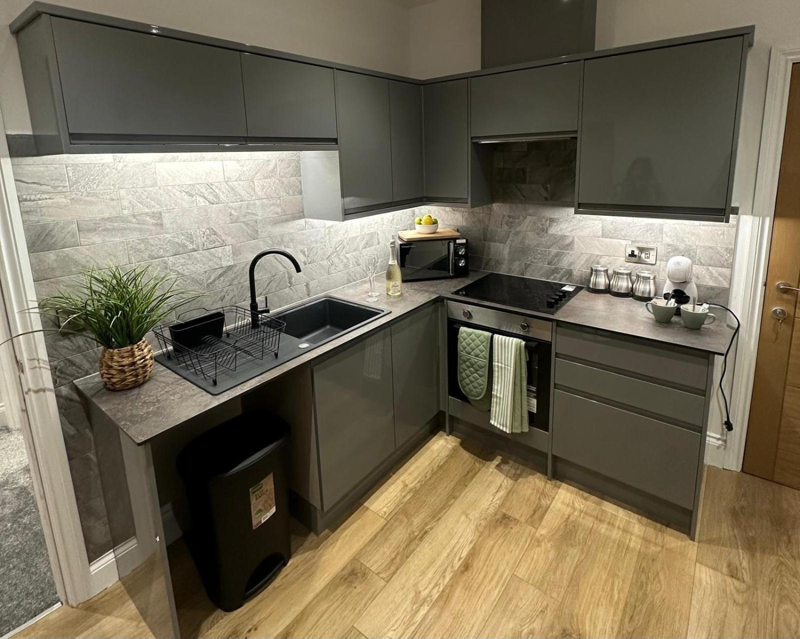 The Crown View - Luxury Apartment - Free Parking Nearby Harrogate Kültér fotó