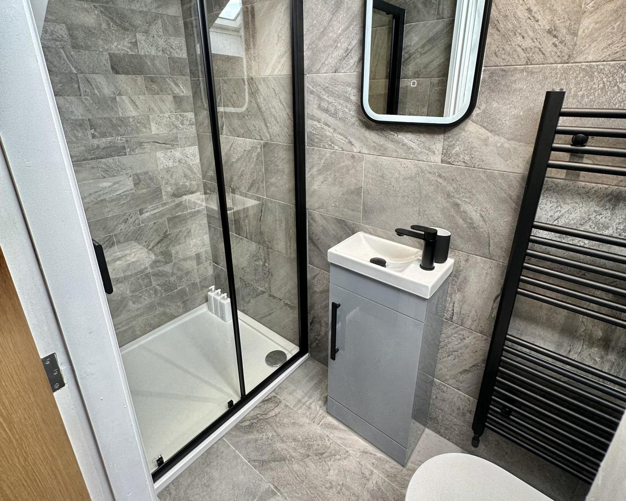 The Crown View - Luxury Apartment - Free Parking Nearby Harrogate Kültér fotó